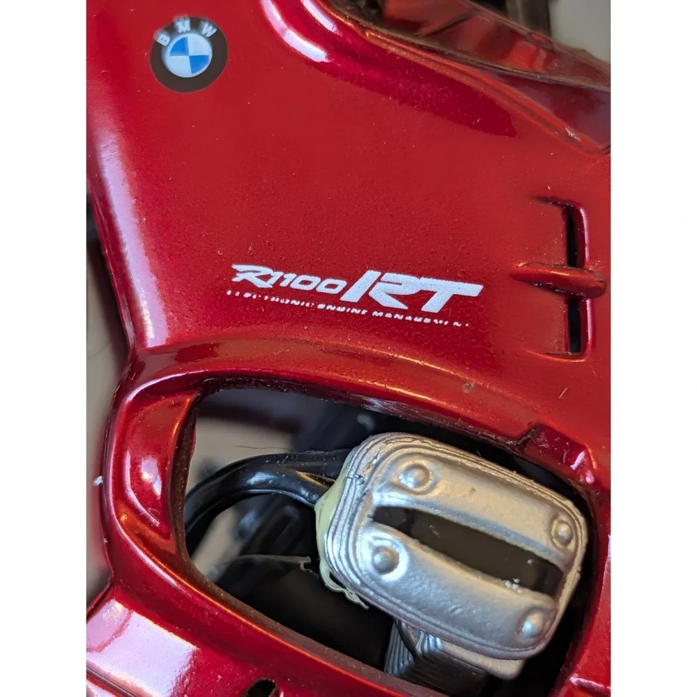BMW R1100RT Diecast Motorcycle Model 1:18  Red Rare